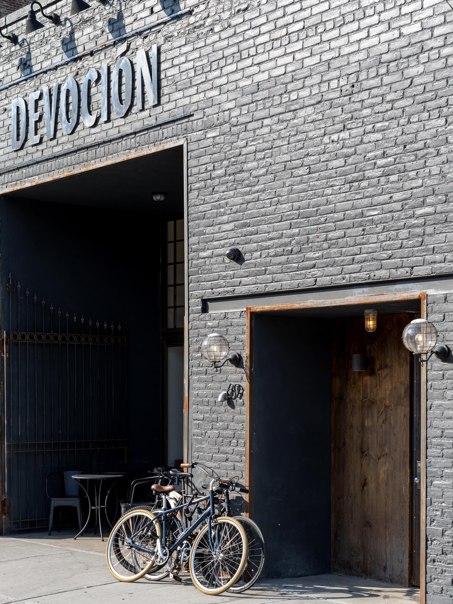 Williamsburg Waterfront Apts Near Domino Park 325 Kent